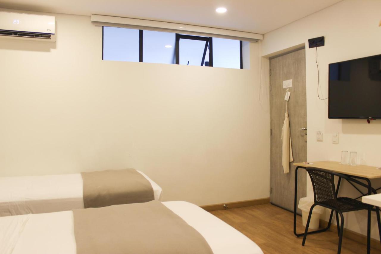 574 Hotel Medellín Oda fotoğraf